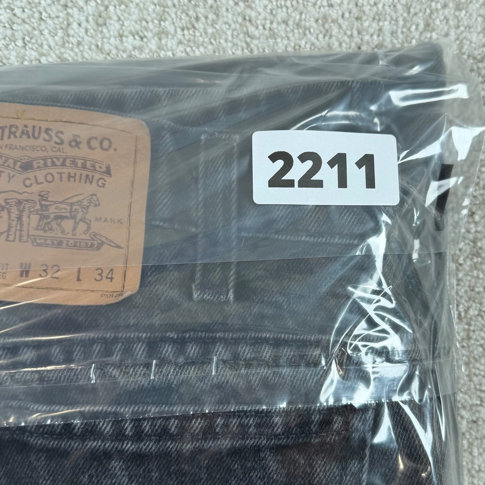 Levi's 550 Men 32x34 (Actual 30x32) Orange Tab Relaxed Tapered Leg Black Jeans - Picture 10 of 10
